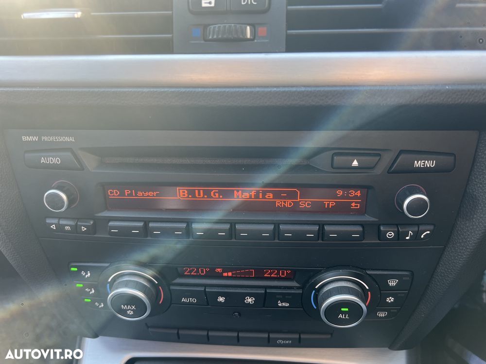 Cd player bmw e90 e91 e92 e93 - 1