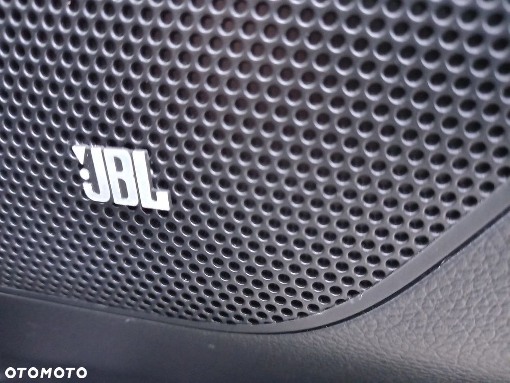 Kia Carens 1.7 CRDi XL 7os - 38