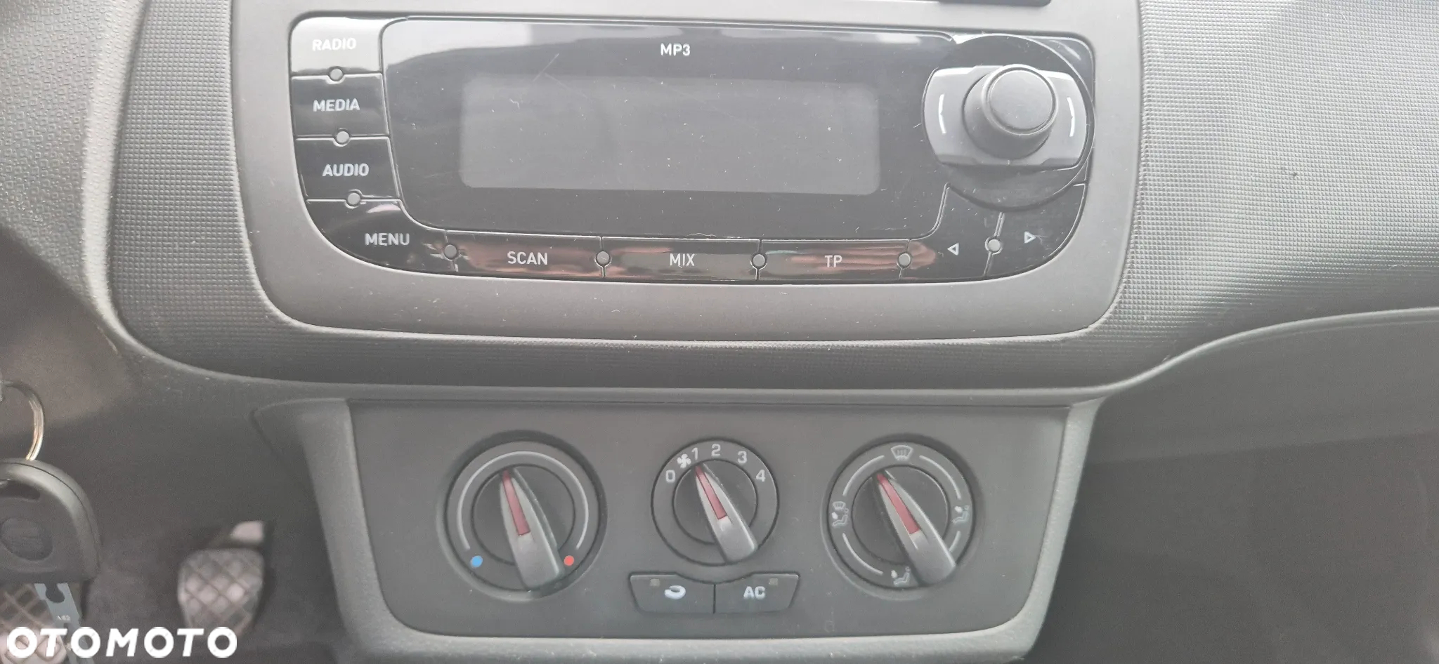 Seat Ibiza - 12