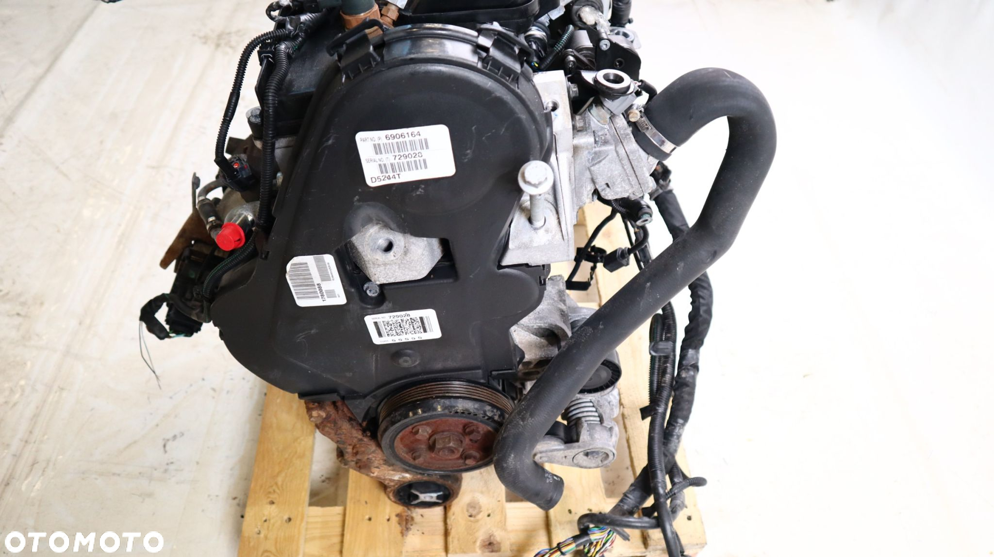 VOLVO V50 2.4 D5 SILNIK D5244T13 - 6