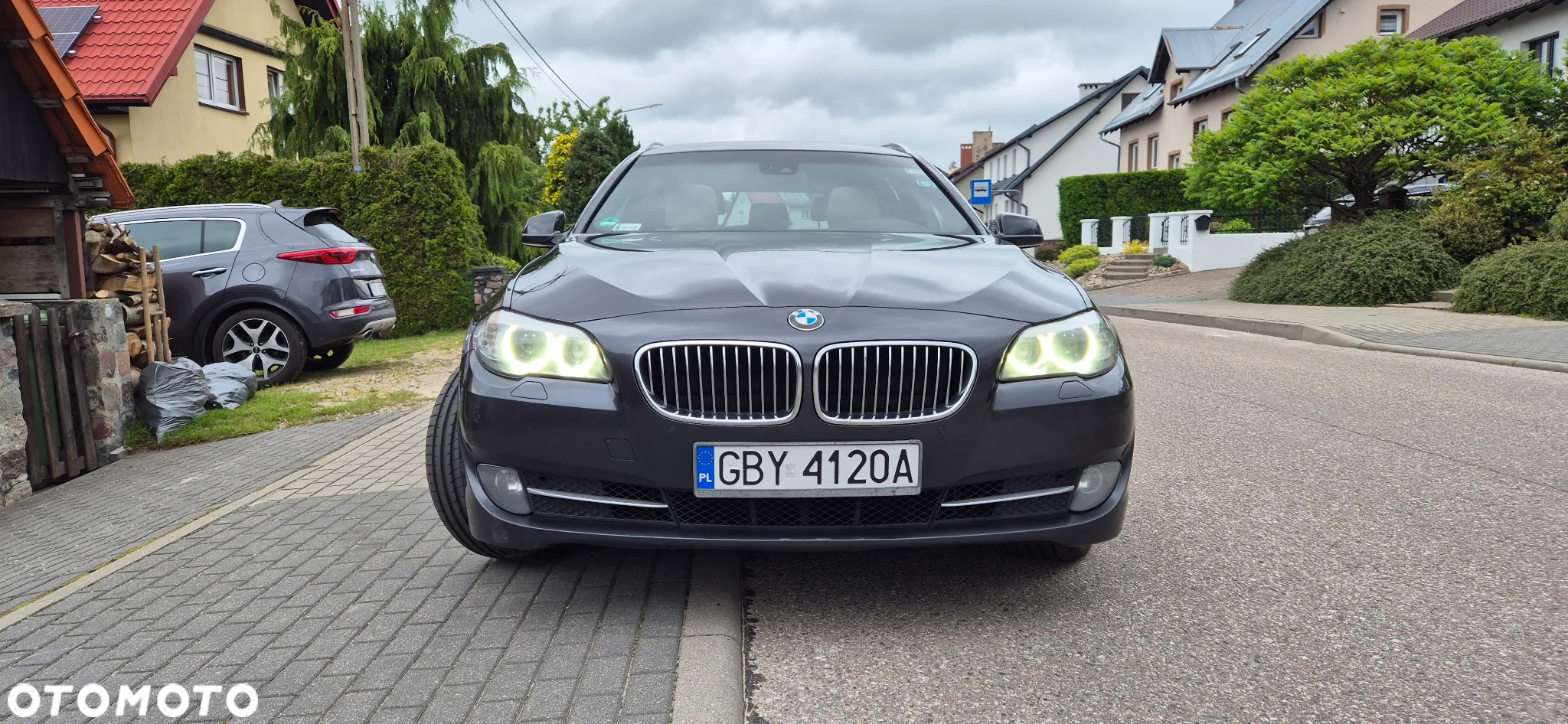 BMW Seria 5 520d Touring Luxury Line - 2