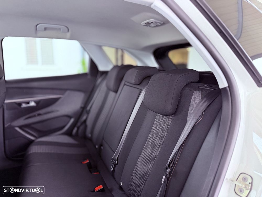 Peugeot 3008 BlueHDi 120 EAT6 Stop & Start Business Line - 22