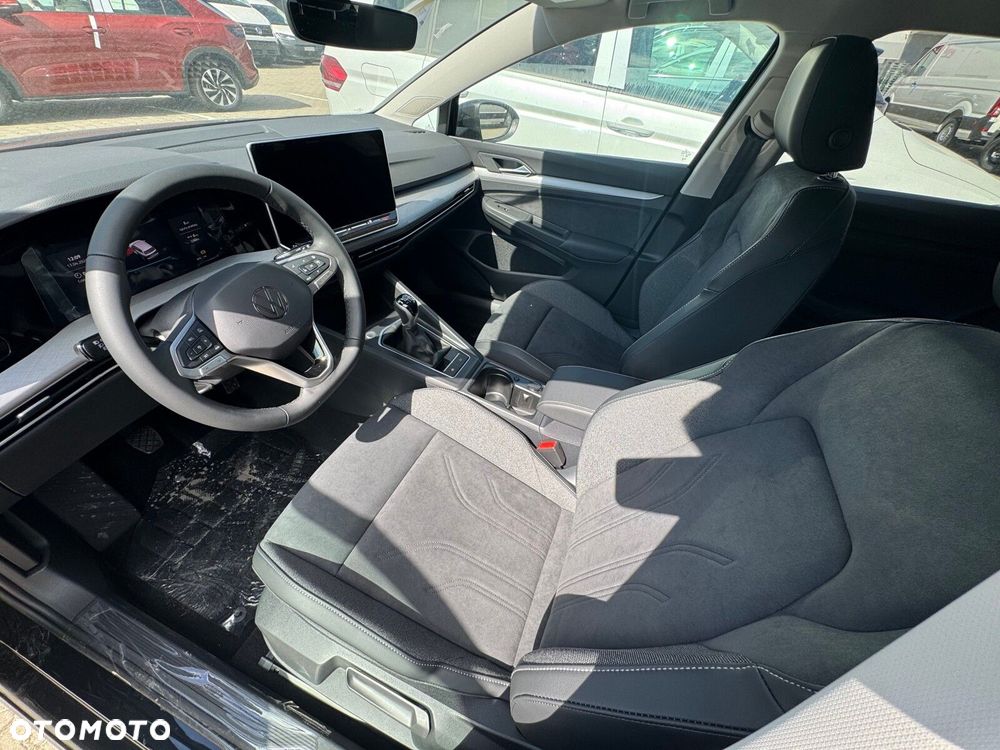 Volkswagen Golf - 13