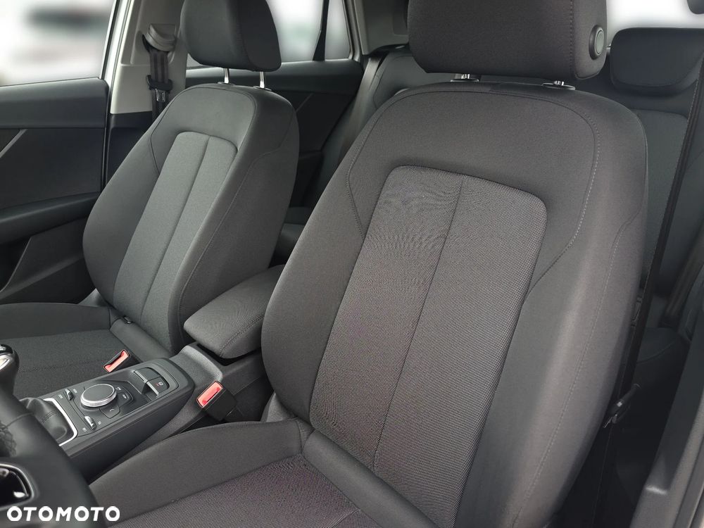 Audi Q2 30 TFSI - 15