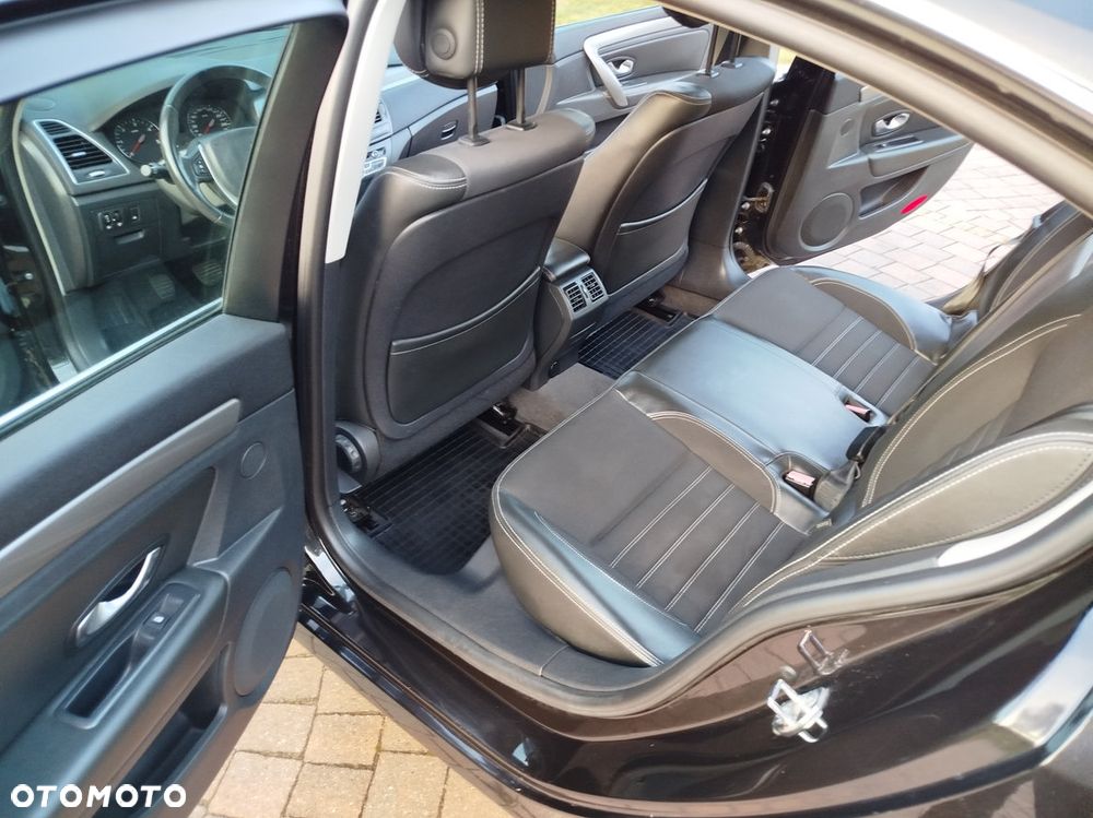 Renault Laguna 2.0 DCi SL Tech Run - 10