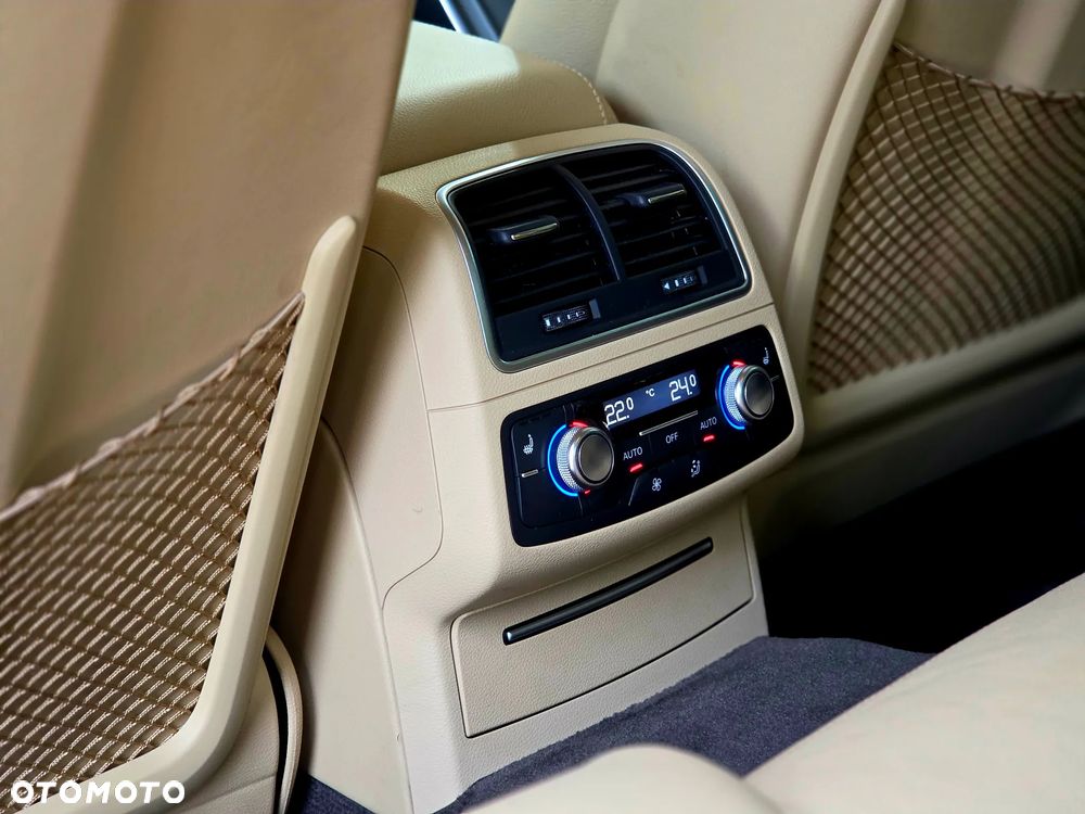 Audi A6 Limousine 3.0 TDI DPF quattro S tronic - 25