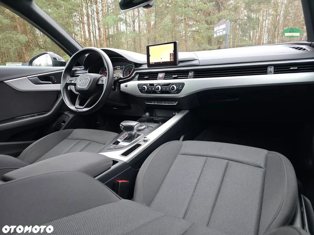 Audi A4 Avant 2.0 TDI S tronic - 25