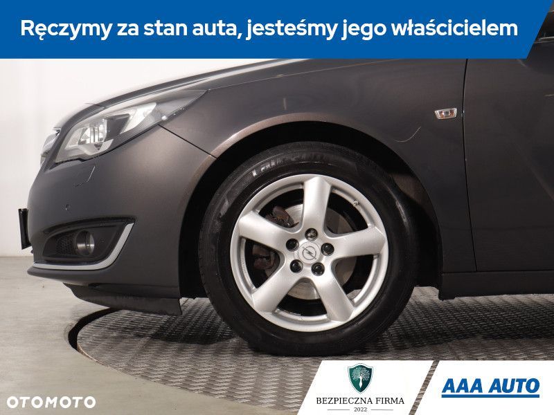 Opel Insignia - 17