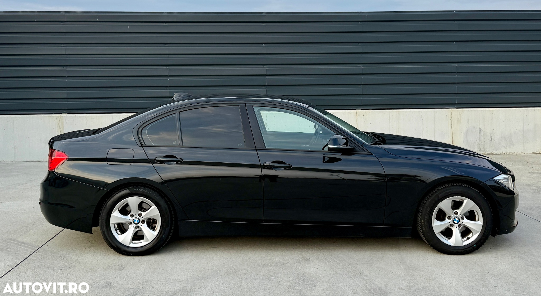BMW Seria 3 - 10