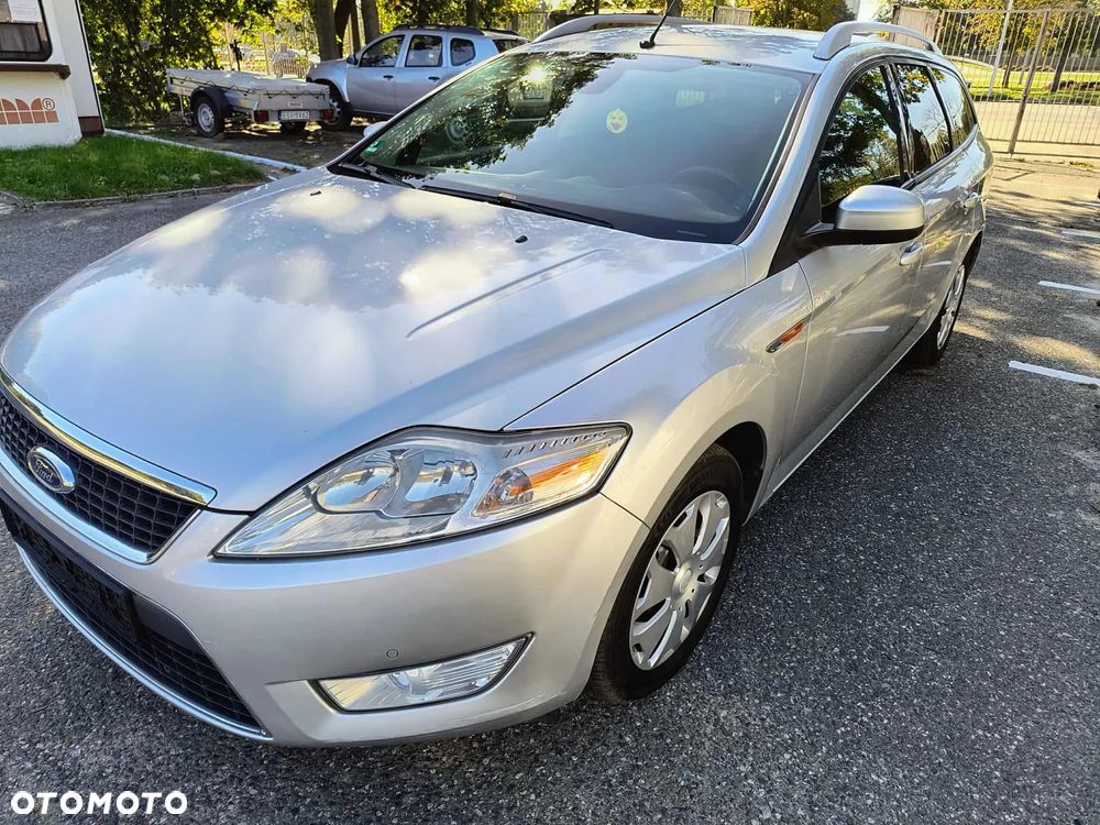 Ford Mondeo 1.6 Ghia - 1