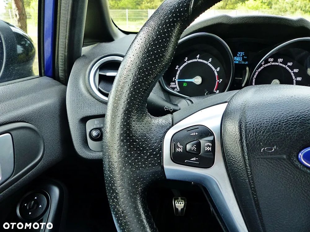 Ford Fiesta 1.0 EcoBoost STart-Stop ST-LINE - 31