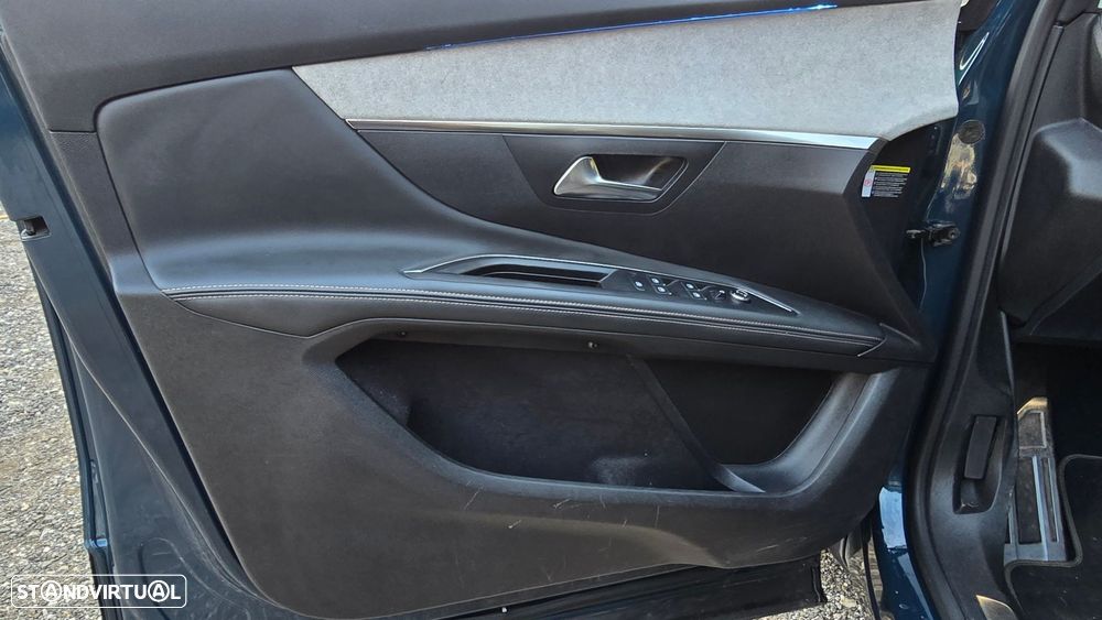 Peugeot 5008 1.5 BlueHDi GT EAT8 - 8