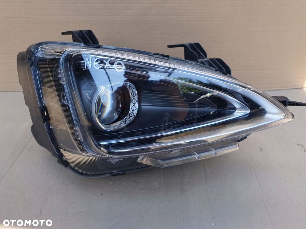 LAMPA PRAWA PRZÓD PRZEDNIA REFLEKTOR FULL LED HYUNDAI NEXO 92102-M5100