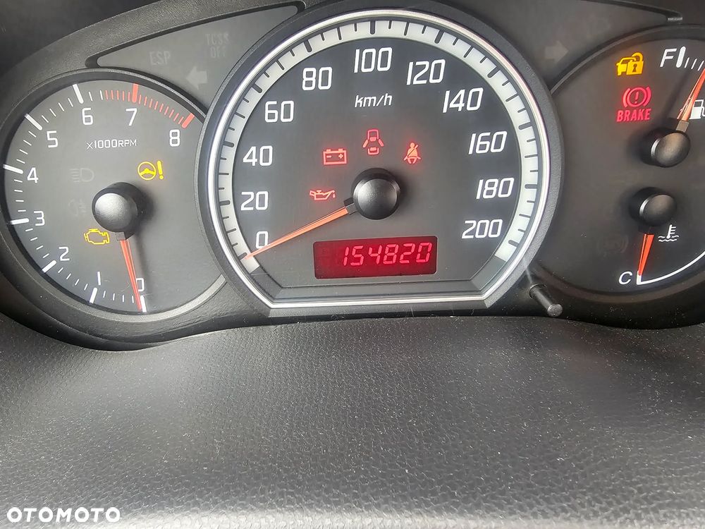 Suzuki Swift 1.3 Club - 6