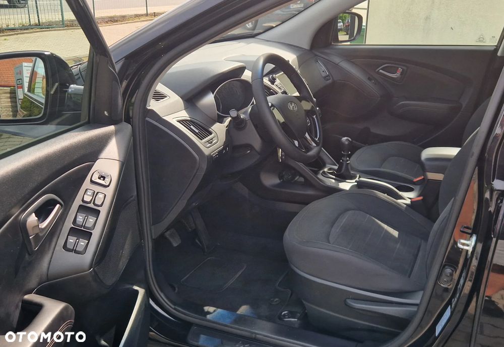 Hyundai ix35 1.7 CRDi Comfort 2WD - 17
