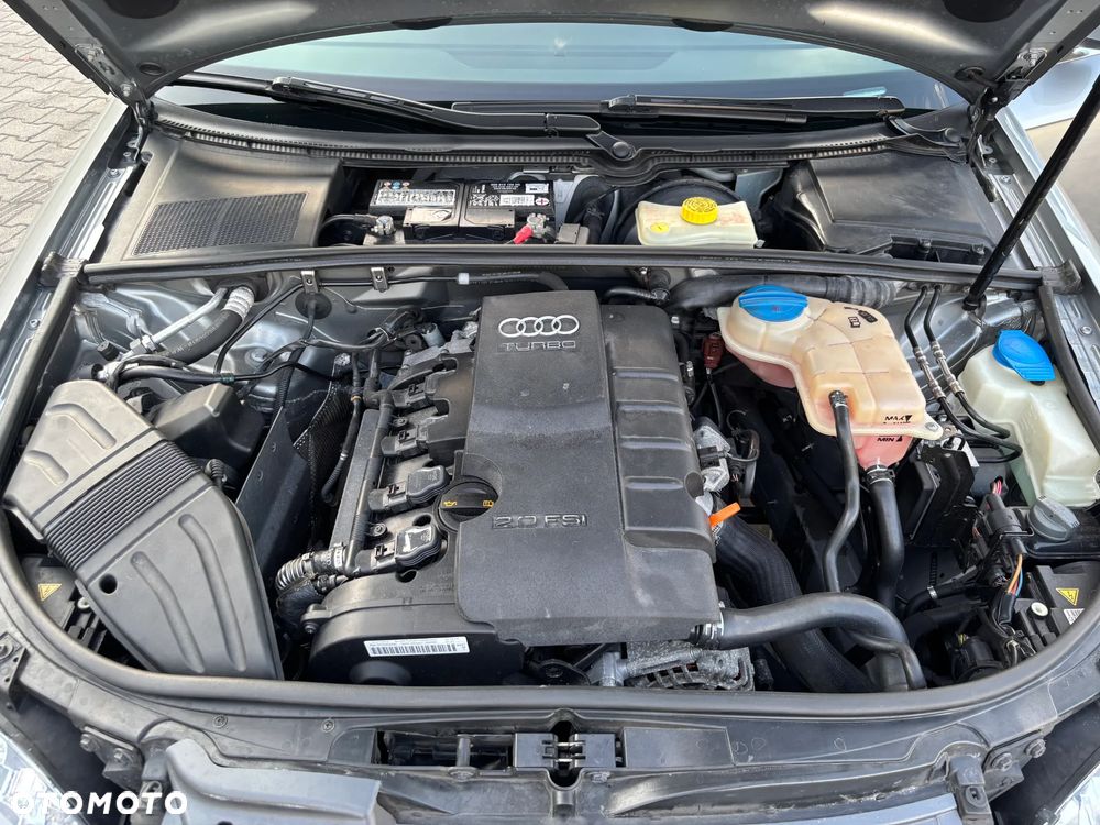 Audi A4 Avant 2.0 T FSI quattro tiptronic - 24