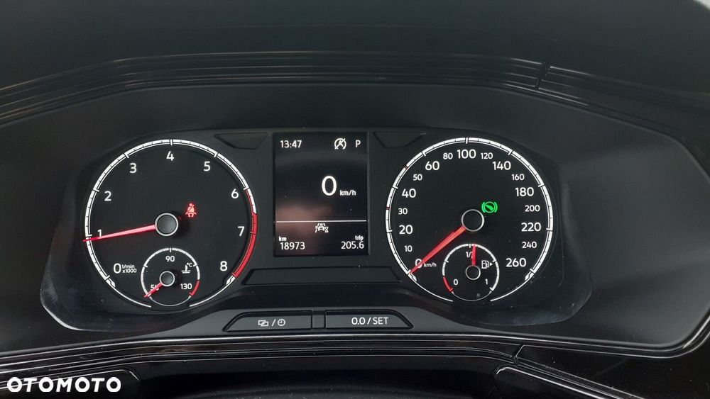 Volkswagen T-Cross - 13