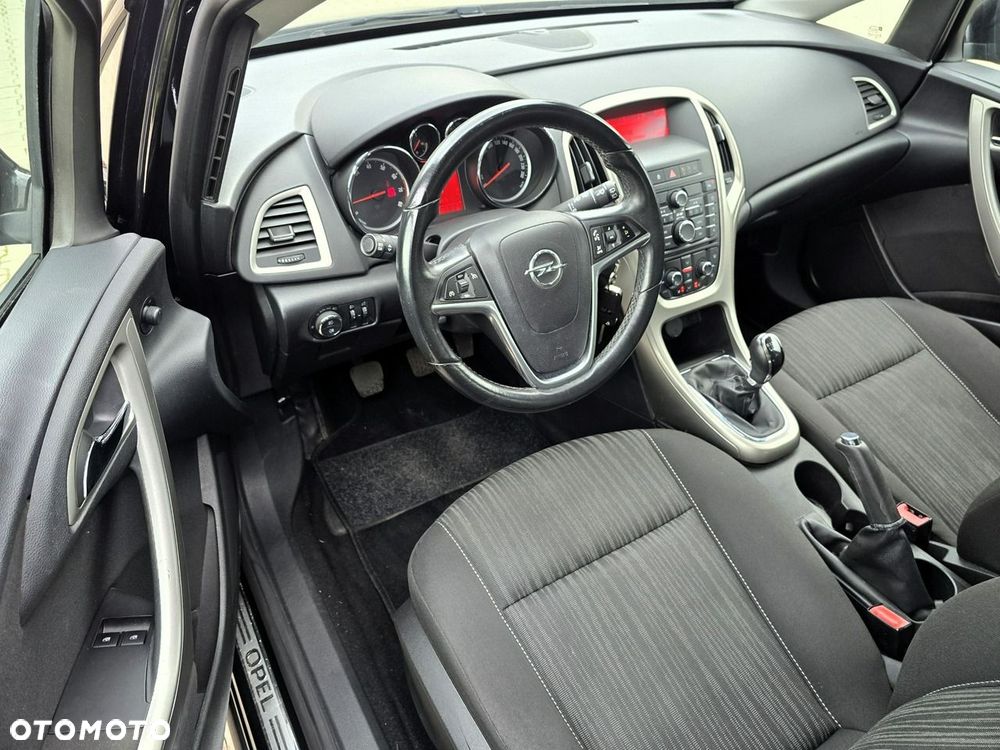 Opel Astra 1.6 Enjoy EU6 - 19