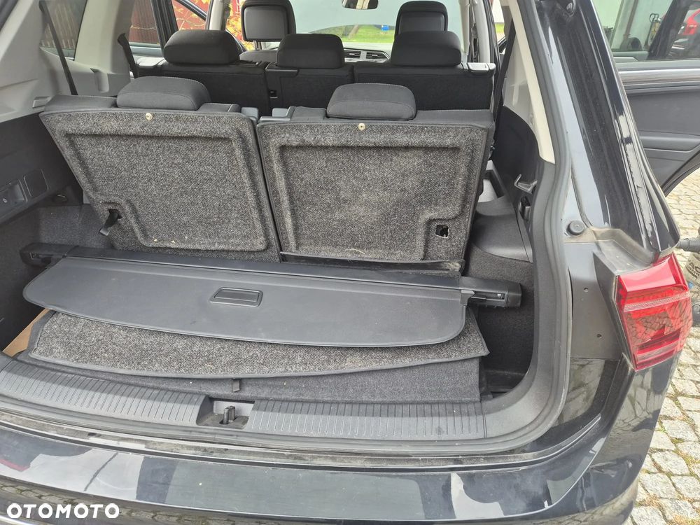 Volkswagen Tiguan Allspace 2.0 TSI 4Mot Elegance DSG 7os - 32