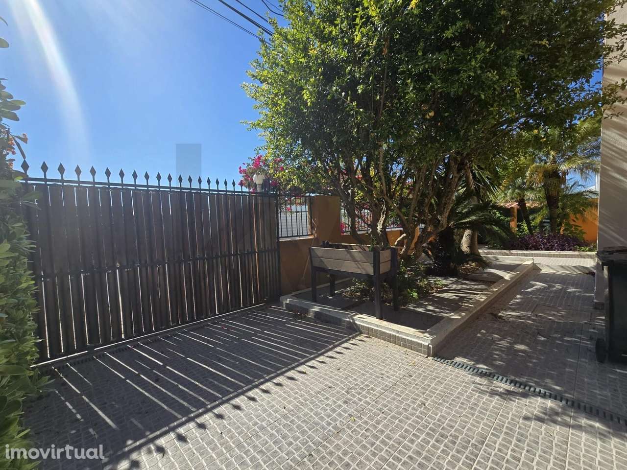 Moradia T4 para arrendamento — mobilada e equipada, com piscina e jard - Grande imagem: 3/33