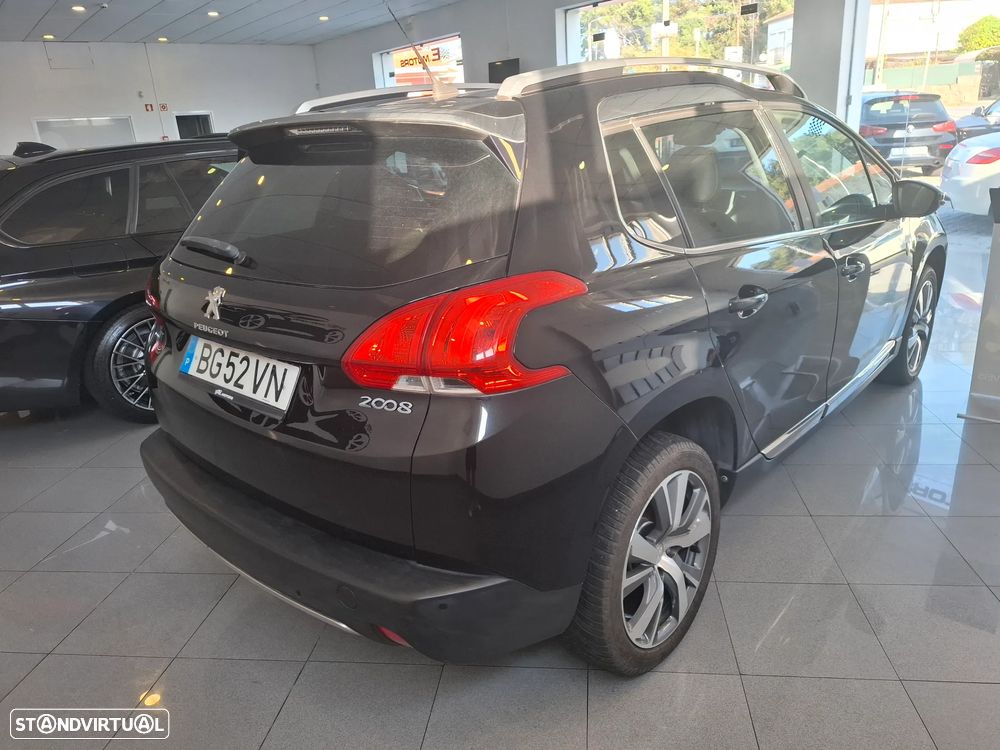 Peugeot 2008 1.2 PureTech Allure - 29