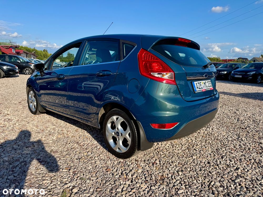 Ford Fiesta - 17
