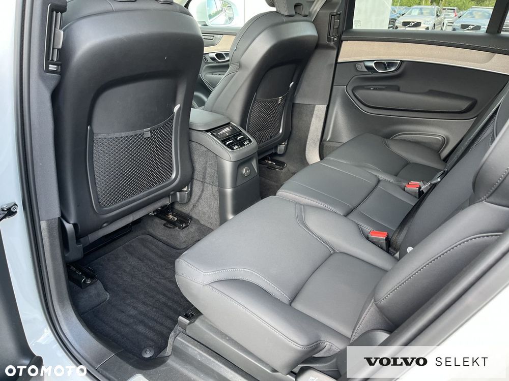 Volvo XC 90 - 10