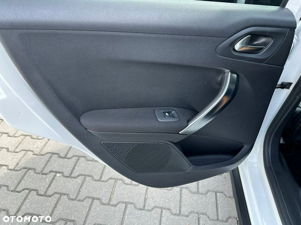 Peugeot 2008 - 14