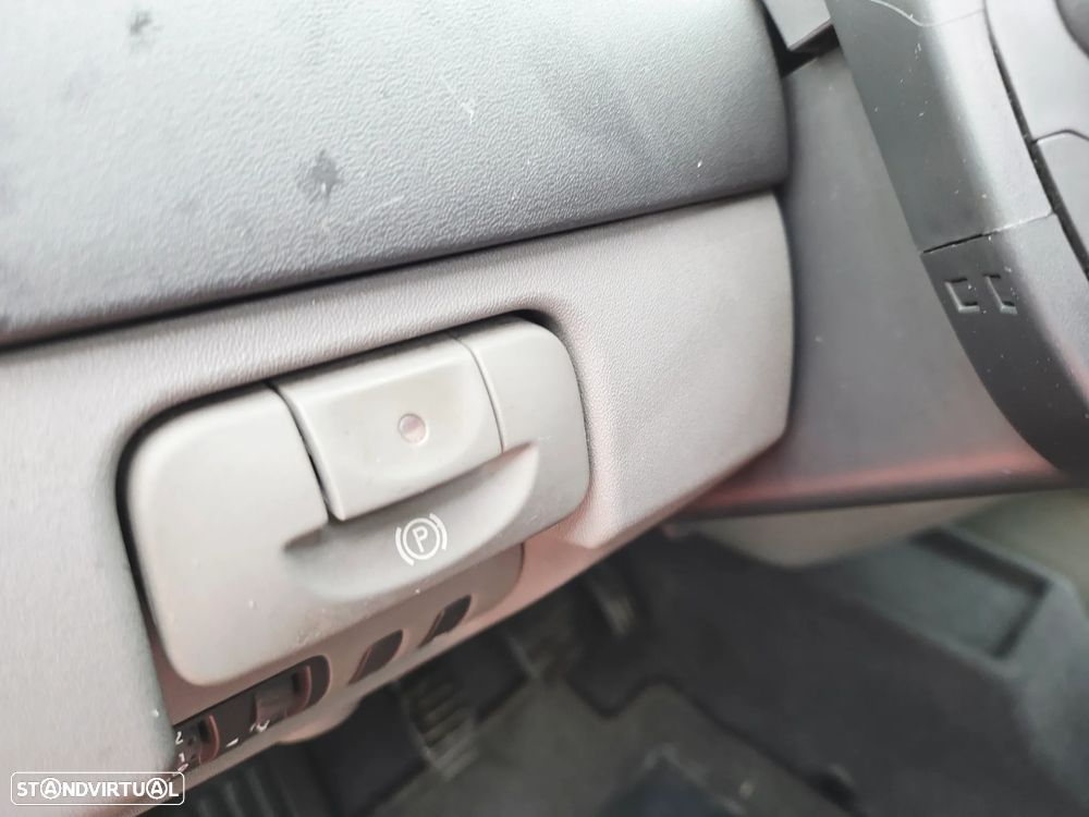 Renault Scénic 1.5 dCi Conquest - 22