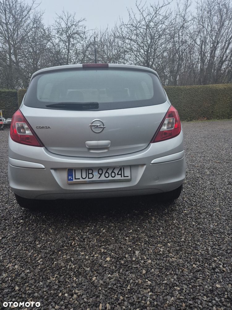 Opel Corsa - 13