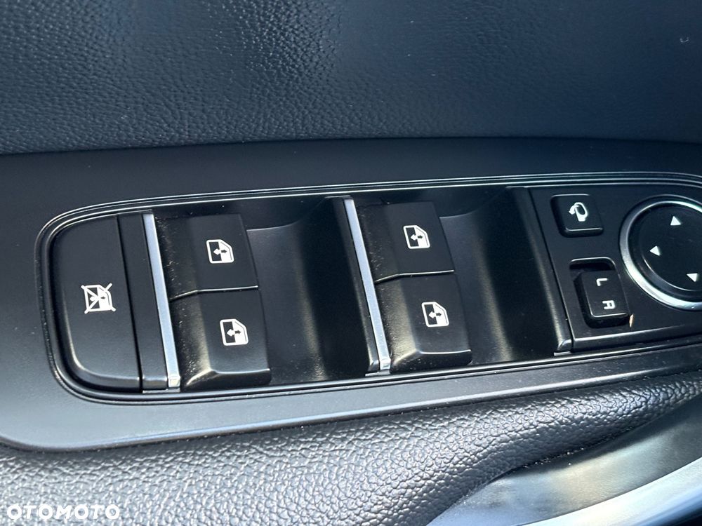 Kia XCeed 1.5 T-GDI L Business Line - 26