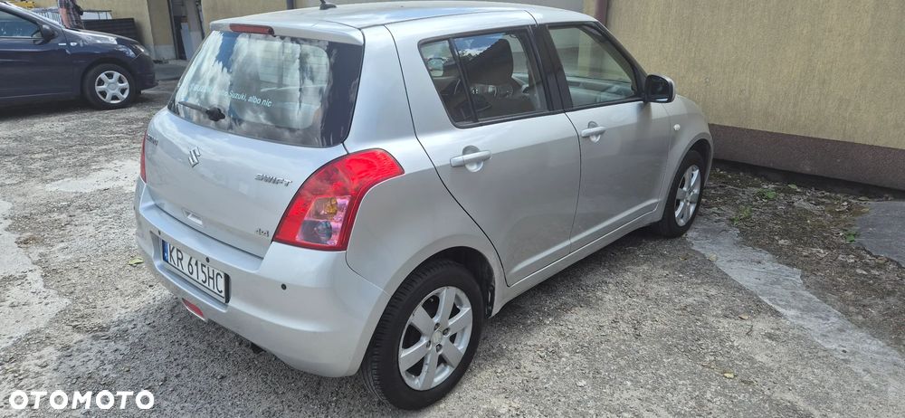 Suzuki Swift - 2