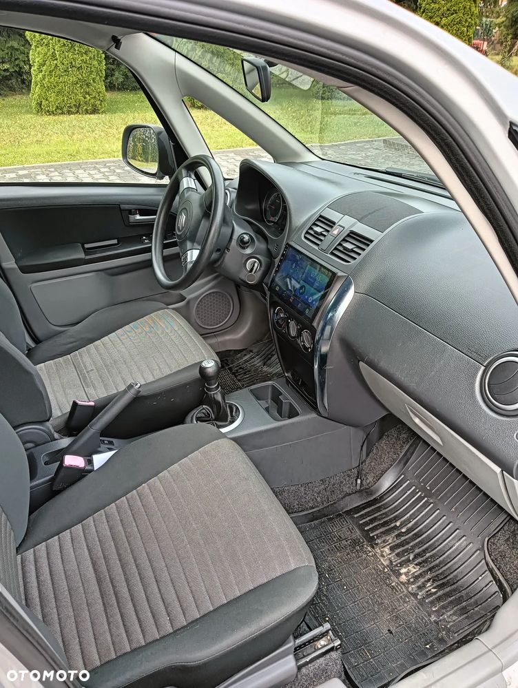 Suzuki SX4 1.6 Comfort - 7