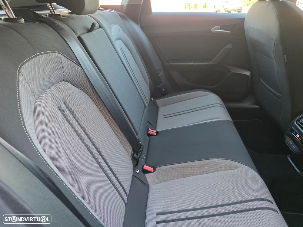 SEAT Leon ST 2.0 TDI Style - 25