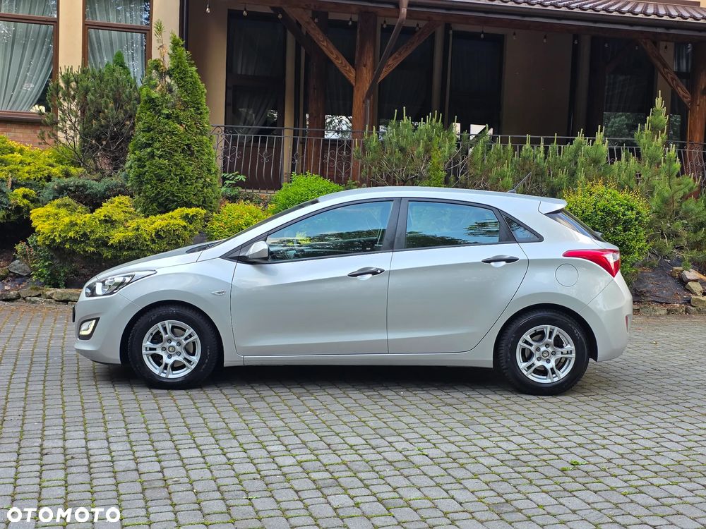 Hyundai i30 1.4 Classic - 8