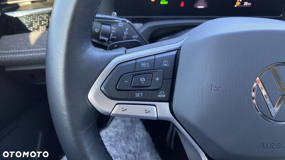 Volkswagen Passat - 9