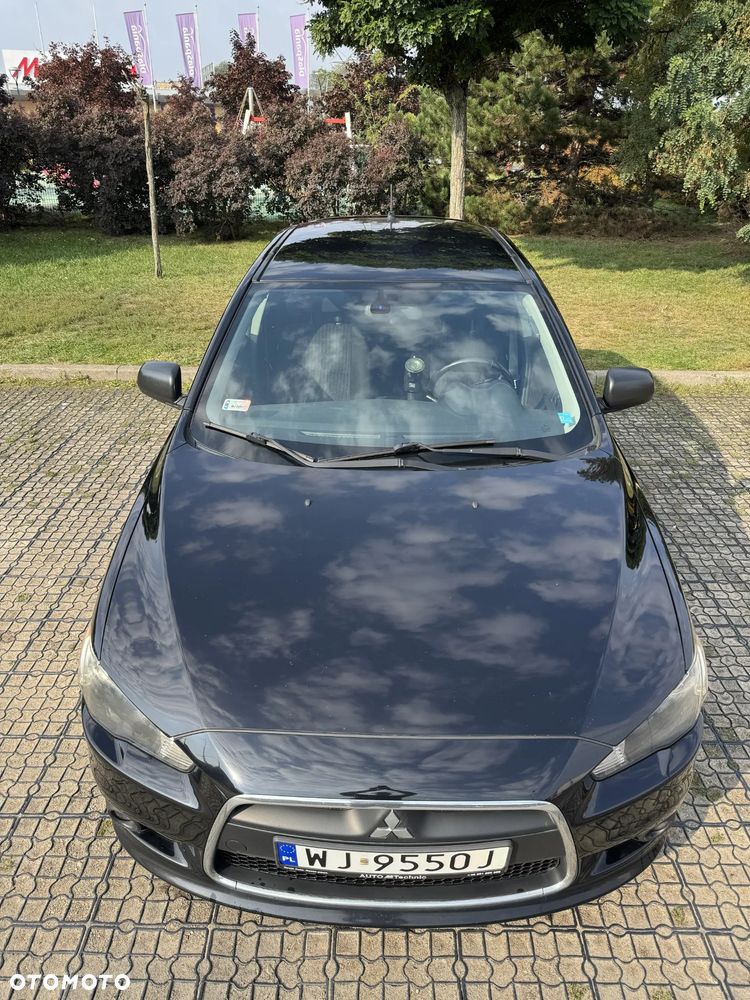 Mitsubishi Lancer 2010 photo 3