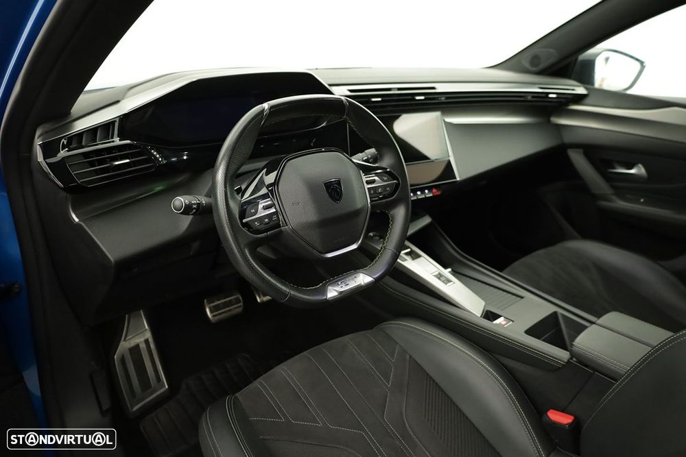 Peugeot 308 1.2 PureTech GT EAT8 - 7