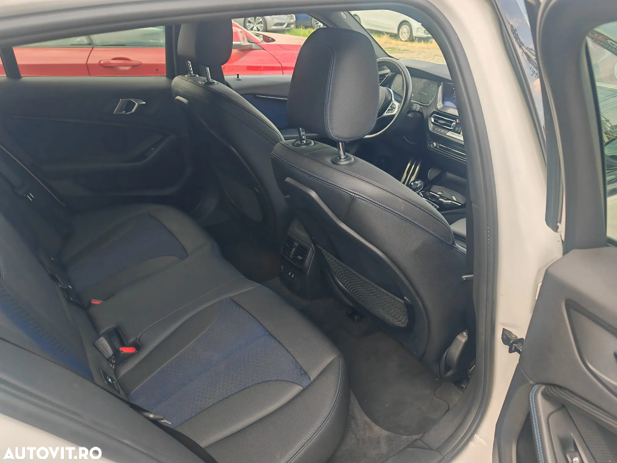 BMW Seria 1 118i Aut. M Sport - 9