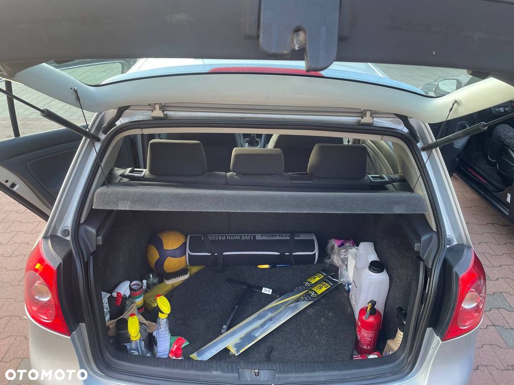 Volkswagen Golf 1.9 TDI Trendline - 2