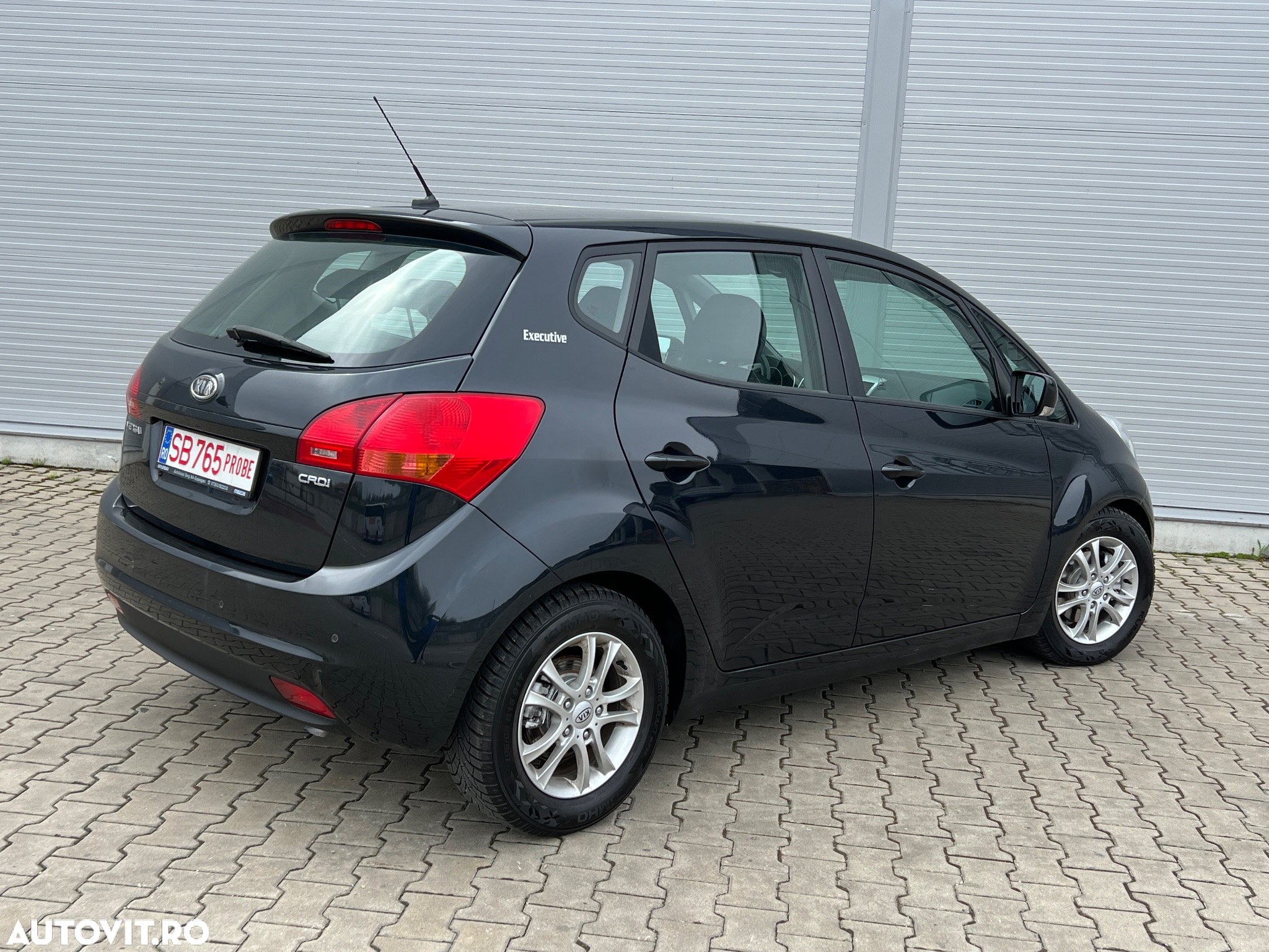 Kia Venga 1.6 CRDi 128 Black Collection - 6