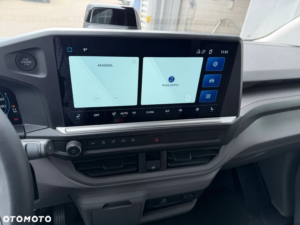 Volkswagen Transporter T7 - 10