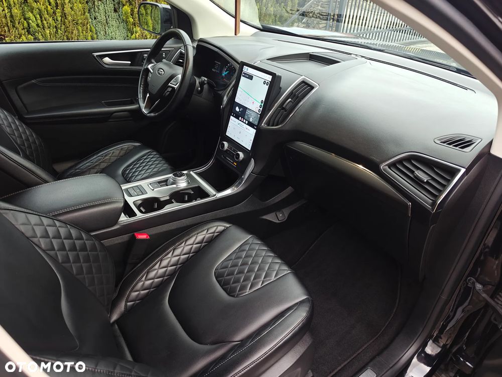 Ford Edge - 8