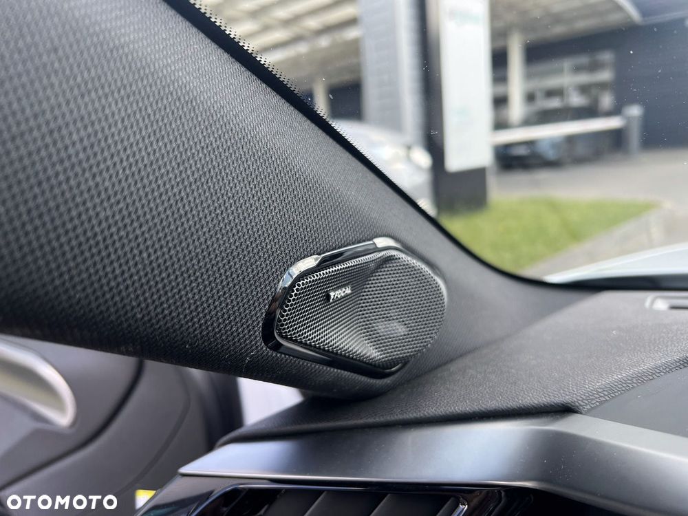 Peugeot 308 - 14
