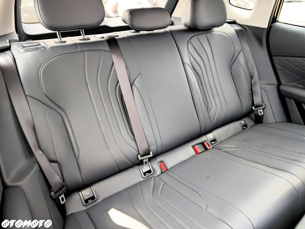 Geely Starray EM-i 1.5 PHEV Pro - 6