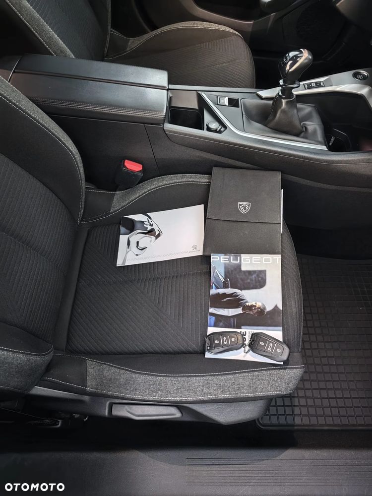 Peugeot 308 - 10