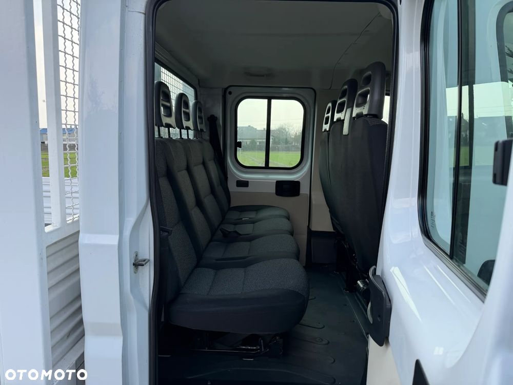 Fiat Ducato * 2.3/130KM * DOKA / Brygadówka * 7 Osób * Skrzyniowy * - 39