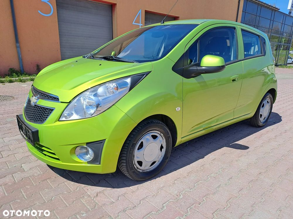 Chevrolet Spark 1.0 LS+ - 1