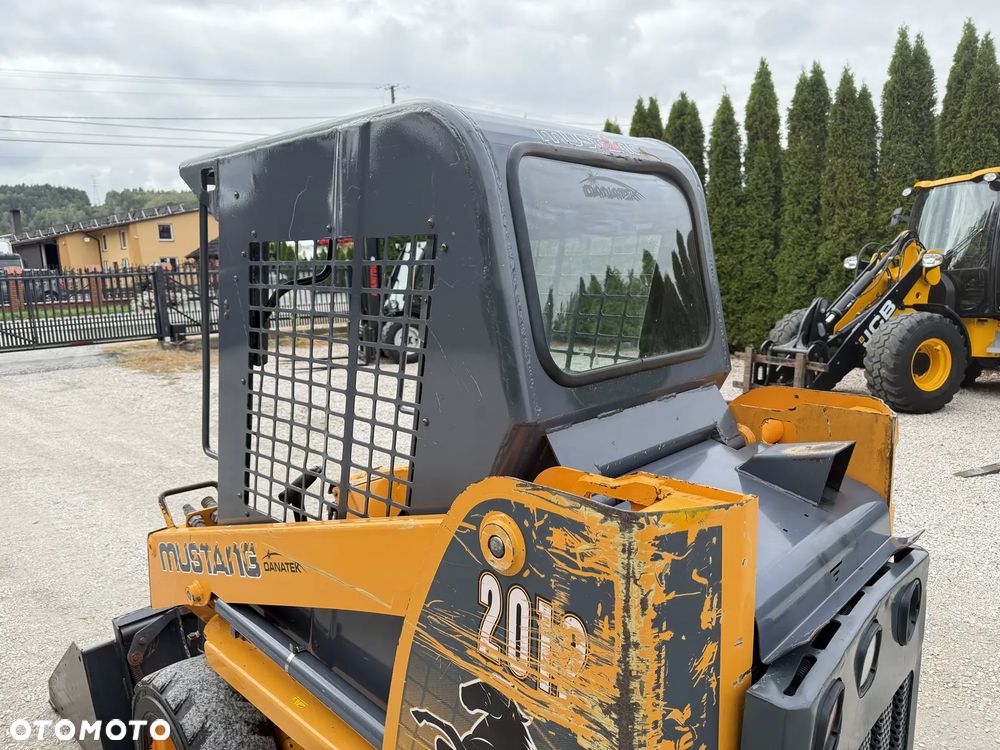 MUSTANG 2012 Bobcat MINIŁADOWARKA ŁADOWARKA / Z NIEMIEC / SZEROKOŚĆ 90CM! / 5035 180 120 jcb schaeff weidemann schaffer avant czesci case bobcat kramer gehl s70 wacker wl25 L23 L28 S100 S130przegub - 16