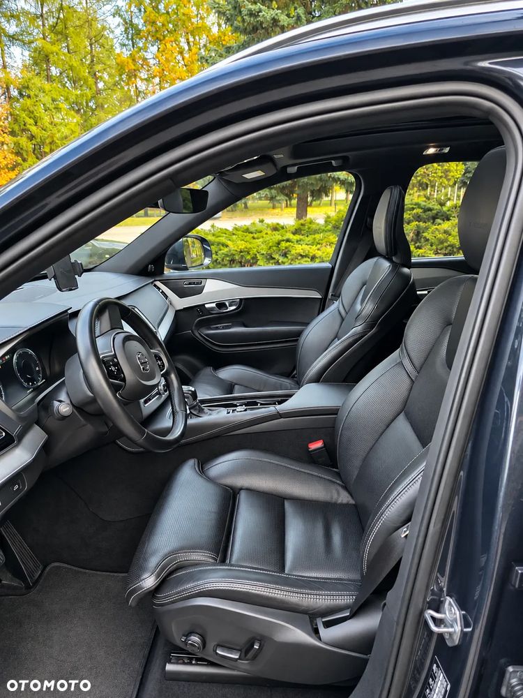 Volvo XC 90 - 2